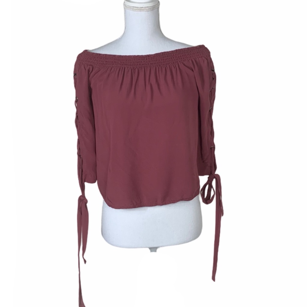 Sky and Sparrow off the shoulder crop top, size s